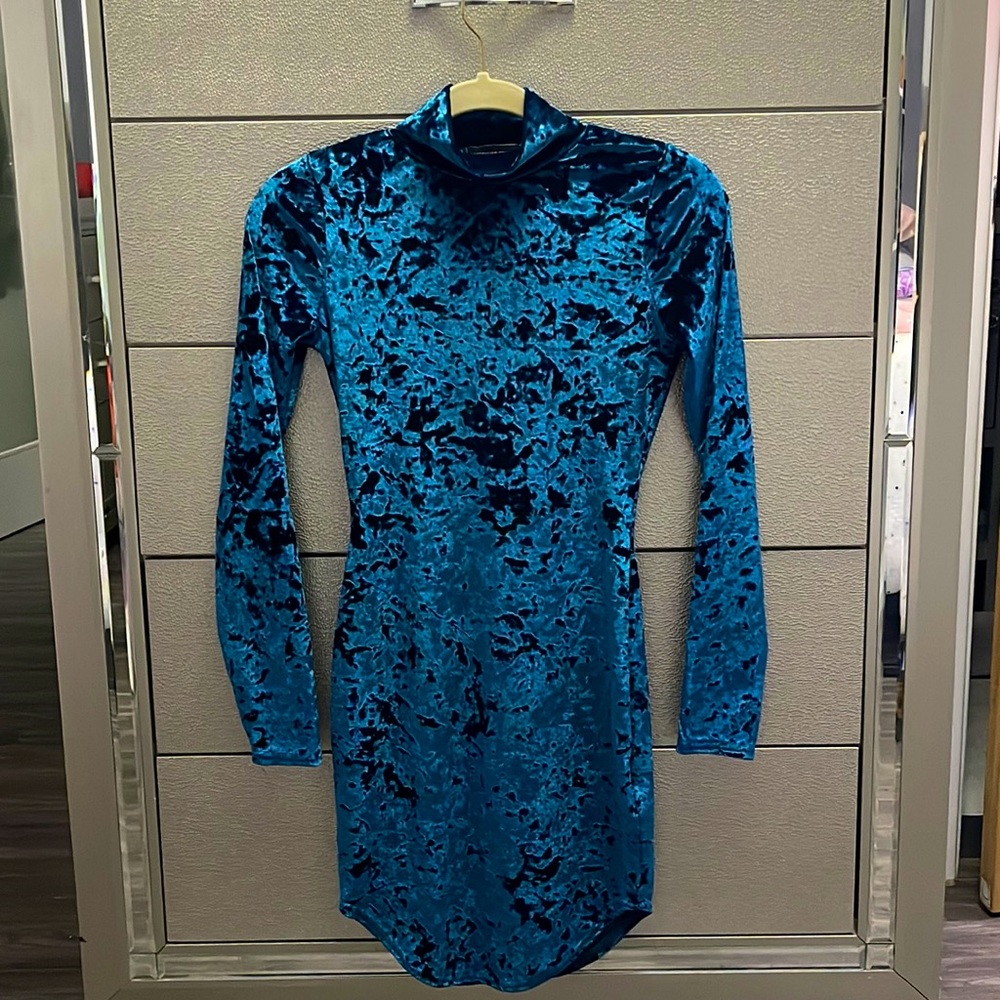 Long sleeve dress